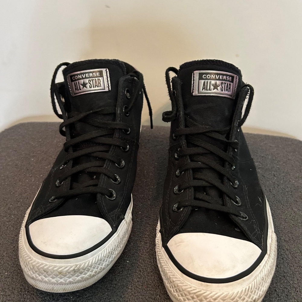 Converse Chuck Taylor All⭐️Star Size 10 Iridescent trim - Picture 3 of 9